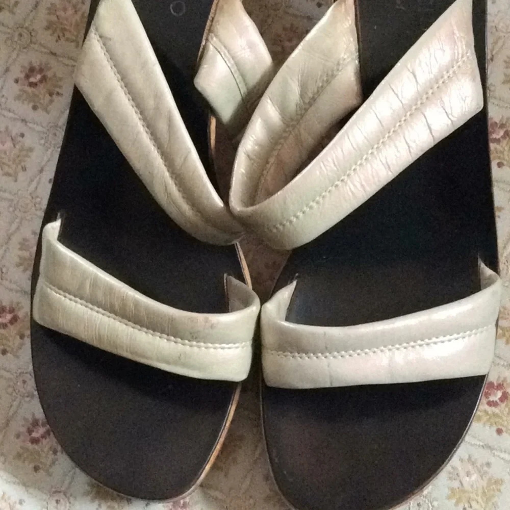 Di Nuccio Platform Sandals Pearlized